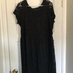 Torrid Black Floral Lace Dress Size 16
